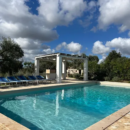 Holiday home Trullo Acquario *